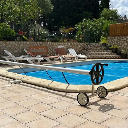 Climatise T3 Piscine Et Parking *