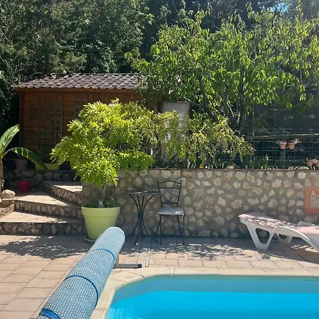 Prázdninový dům Climatise T3 Piscine Et Parking *